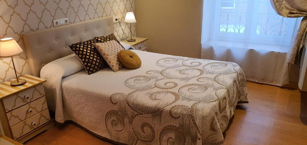 Hosteria Villa De Castro Castro Urdiales Bagian luar foto