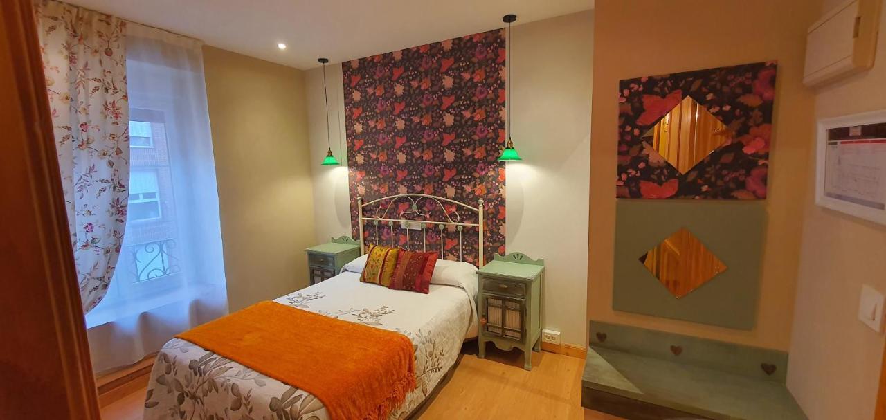 Hosteria Villa De Castro Castro Urdiales Bagian luar foto