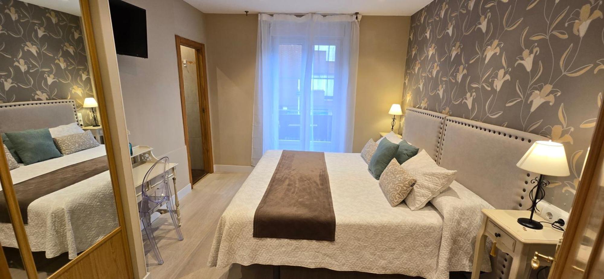 Hosteria Villa De Castro Castro Urdiales Bagian luar foto