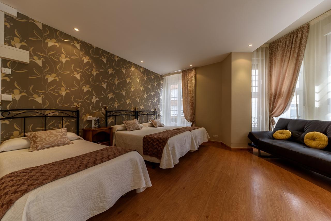 Hosteria Villa De Castro Castro Urdiales Bagian luar foto
