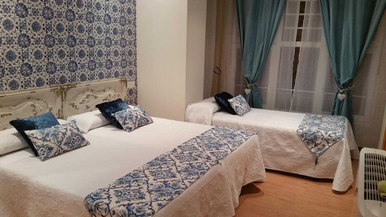 Hosteria Villa De Castro Castro Urdiales Bagian luar foto
