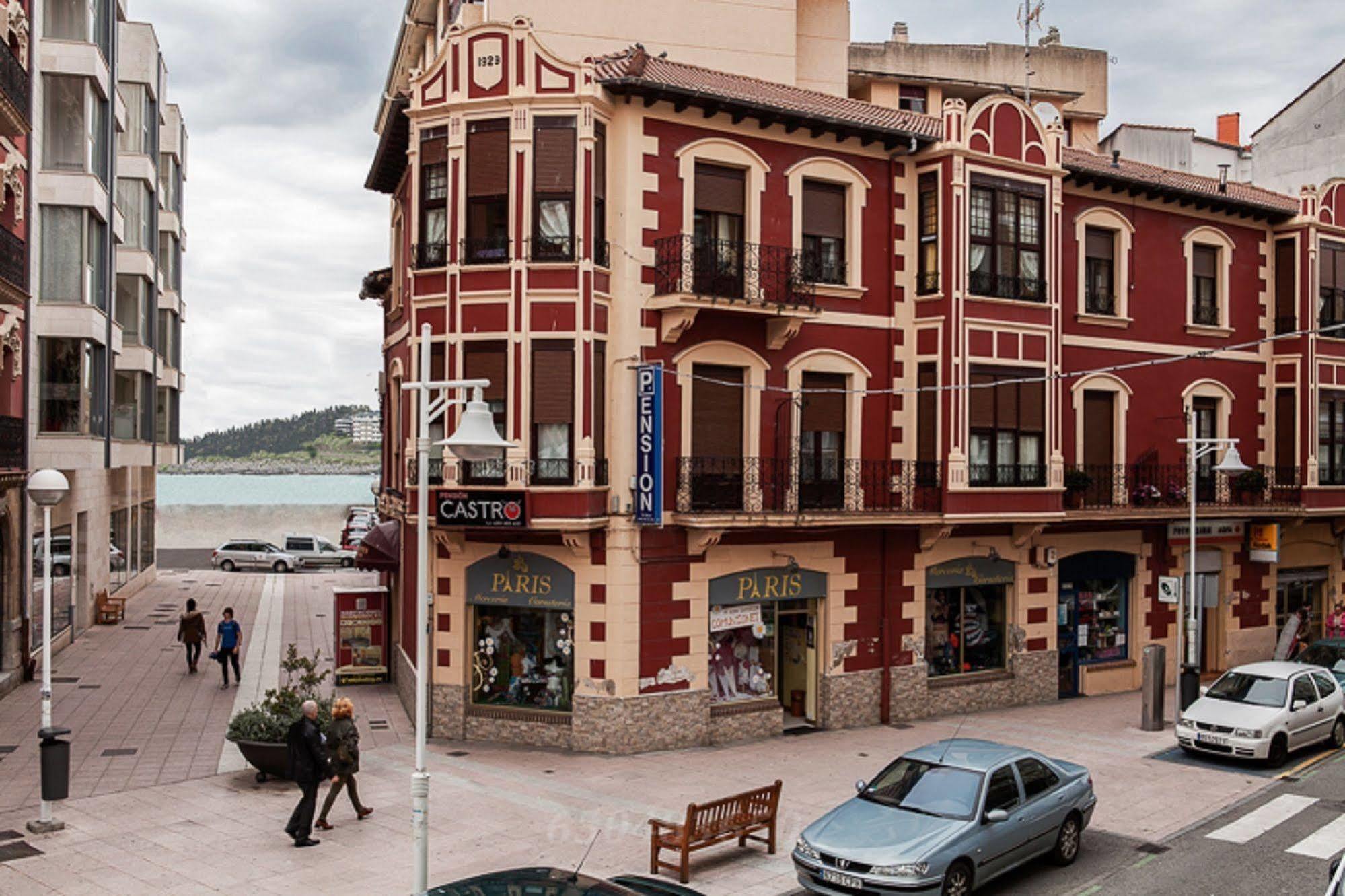 Hosteria Villa De Castro Castro Urdiales Bagian luar foto